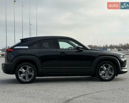 Черный Мазда MX-30, объемом двигателя 0 л и пробегом 26 тыс. км за 14600 $, фото 8 на Automoto.ua