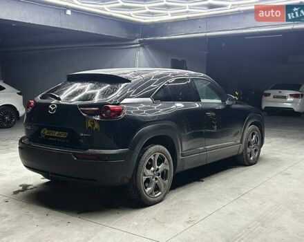 Чорний Мазда MX-30, об'ємом двигуна 0 л та пробігом 33 тис. км за 14900 $, фото 5 на Automoto.ua