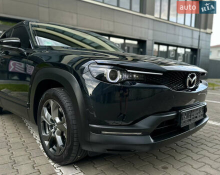Чорний Мазда MX-30, об'ємом двигуна 0 л та пробігом 27 тис. км за 15700 $, фото 16 на Automoto.ua
