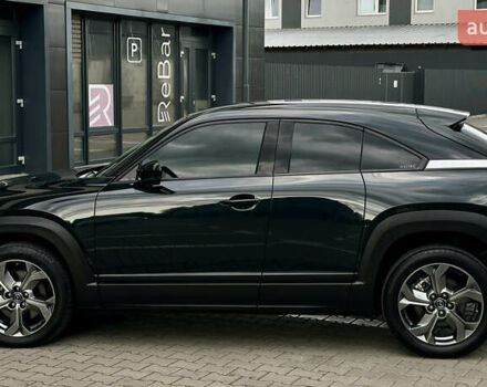 Чорний Мазда MX-30, об'ємом двигуна 0 л та пробігом 27 тис. км за 15700 $, фото 11 на Automoto.ua