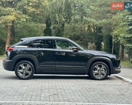 Черный Мазда MX-30, объемом двигателя 0 л и пробегом 38 тыс. км за 14600 $, фото 48 на Automoto.ua