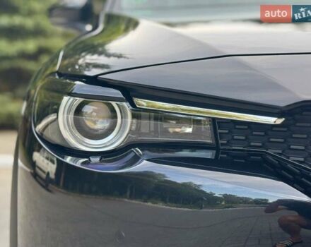 Черный Мазда MX-30, объемом двигателя 0 л и пробегом 38 тыс. км за 14600 $, фото 8 на Automoto.ua