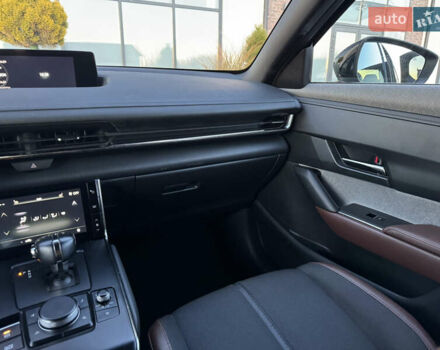 Черный Мазда MX-30, объемом двигателя 0 л и пробегом 20 тыс. км за 14500 $, фото 42 на Automoto.ua