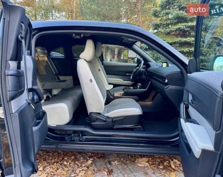 Чорний Мазда MX-30, об'ємом двигуна 0 л та пробігом 40 тис. км за 14550 $, фото 85 на Automoto.ua