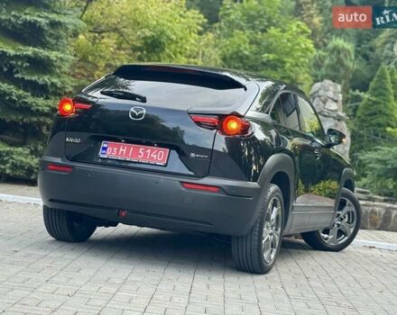 Черный Мазда MX-30, объемом двигателя 0 л и пробегом 38 тыс. км за 14600 $, фото 44 на Automoto.ua