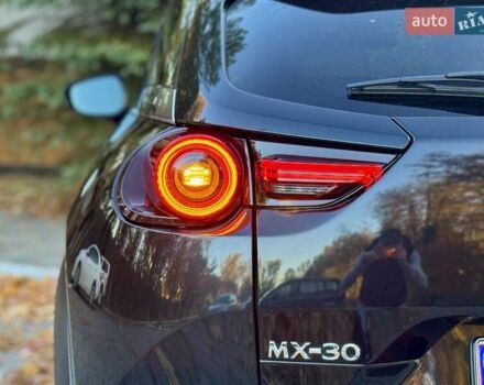 Чорний Мазда MX-30, об'ємом двигуна 0 л та пробігом 40 тис. км за 14400 $, фото 31 на Automoto.ua