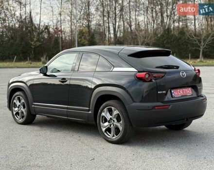 Черный Мазда MX-30, объемом двигателя 0 л и пробегом 26 тыс. км за 14600 $, фото 18 на Automoto.ua