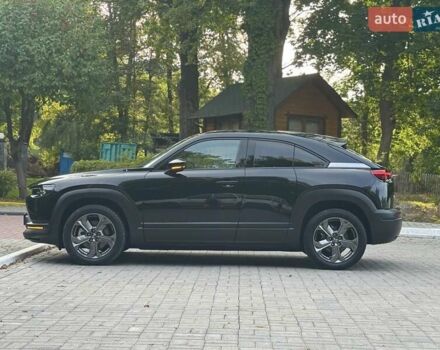 Черный Мазда MX-30, объемом двигателя 0 л и пробегом 38 тыс. км за 14600 $, фото 30 на Automoto.ua