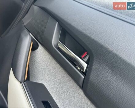 Черный Мазда MX-30, объемом двигателя 0 л и пробегом 38 тыс. км за 14600 $, фото 98 на Automoto.ua