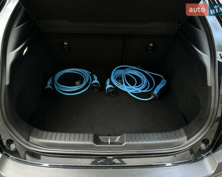 Чорний Мазда MX-30, об'ємом двигуна 0 л та пробігом 27 тис. км за 15700 $, фото 39 на Automoto.ua