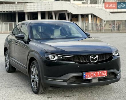 Черный Мазда MX-30, объемом двигателя 0 л и пробегом 26 тыс. км за 14600 $, фото 5 на Automoto.ua