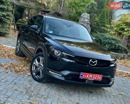 Чорний Мазда MX-30, об'ємом двигуна 0 л та пробігом 40 тис. км за 14550 $, фото 3 на Automoto.ua