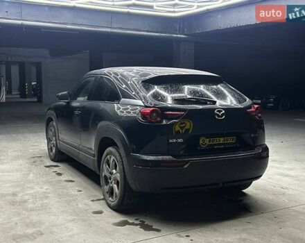 Чорний Мазда MX-30, об'ємом двигуна 0 л та пробігом 33 тис. км за 14900 $, фото 3 на Automoto.ua