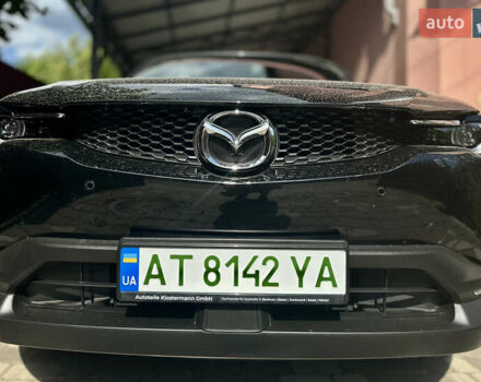 Чорний Мазда MX-30, об'ємом двигуна 0 л та пробігом 27 тис. км за 15700 $, фото 8 на Automoto.ua