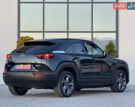 Черный Мазда MX-30, объемом двигателя 0 л и пробегом 20 тыс. км за 14500 $, фото 3 на Automoto.ua