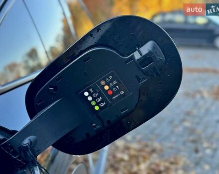 Чорний Мазда MX-30, об'ємом двигуна 0 л та пробігом 40 тис. км за 14400 $, фото 22 на Automoto.ua