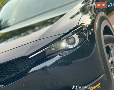 Черный Мазда MX-30, объемом двигателя 0 л и пробегом 38 тыс. км за 14600 $, фото 33 на Automoto.ua