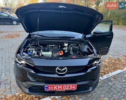 Чорний Мазда MX-30, об'ємом двигуна 0 л та пробігом 40 тис. км за 14550 $, фото 101 на Automoto.ua