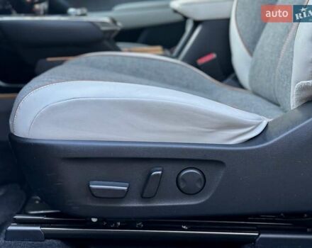 Чорний Мазда MX-30, об'ємом двигуна 0 л та пробігом 40 тис. км за 14550 $, фото 61 на Automoto.ua