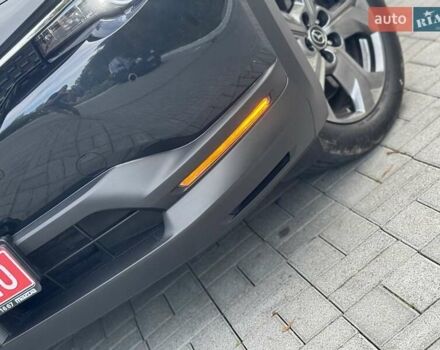 Черный Мазда MX-30, объемом двигателя 0 л и пробегом 38 тыс. км за 14600 $, фото 38 на Automoto.ua