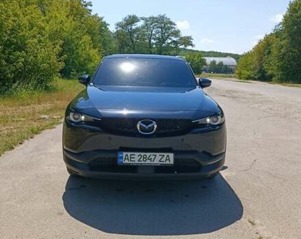 Черный Мазда MX-30, объемом двигателя 0 л и пробегом 36 тыс. км за 15799 $, фото 1 на Automoto.ua