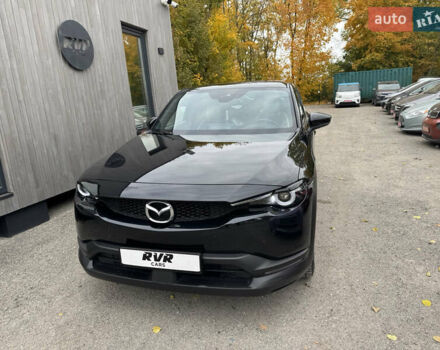 Черный Мазда MX-30, объемом двигателя 0 л и пробегом 65 тыс. км за 14500 $, фото 1 на Automoto.ua