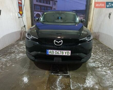 Черный Мазда MX-30, объемом двигателя 0 л и пробегом 80 тыс. км за 14999 $, фото 1 на Automoto.ua