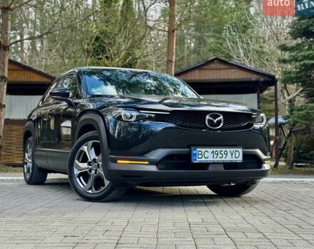 Черный Мазда MX-30, объемом двигателя 0 л и пробегом 38 тыс. км за 14850 $, фото 1 на Automoto.ua