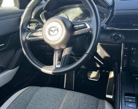 Мазда MX-30 2020 в Львове на Automoto.ua Красный Мазда MX-30, объемом двигателя 0 л и пробегом 61 тыс. км за 14700 $, фото 24 на Automoto.ua