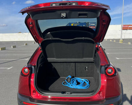 Мазда MX-30 2020 в Львове на Automoto.ua Красный Мазда MX-30, объемом двигателя 0 л и пробегом 61 тыс. км за 14700 $, фото 12 на Automoto.ua