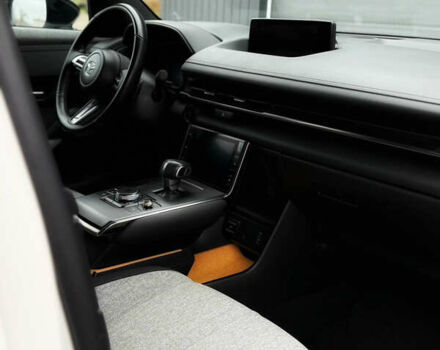 Мазда MX-30, объемом двигателя 0 л и пробегом 44 тыс. км за 14900 $, фото 10 на Automoto.ua