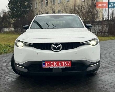 Мазда MX-30, объемом двигателя 0 л и пробегом 31 тыс. км за 14999 $, фото 2 на Automoto.ua