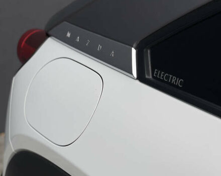 Сірий Мазда MX-30, об'ємом двигуна 0 л та пробігом 42 тис. км за 19500 $, фото 11 на Automoto.ua