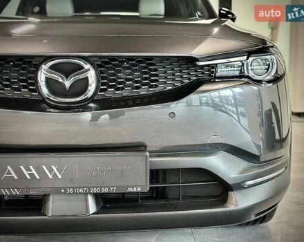 Серый Мазда MX-30, объемом двигателя 0 л и пробегом 67 тыс. км за 14700 $, фото 3 на Automoto.ua