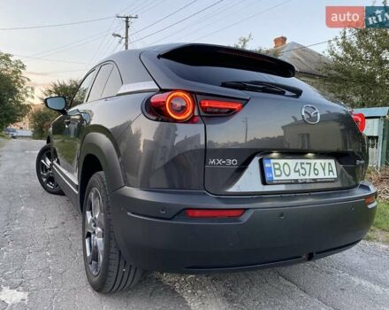 Серый Мазда MX-30, объемом двигателя 0 л и пробегом 69 тыс. км за 16000 $, фото 9 на Automoto.ua