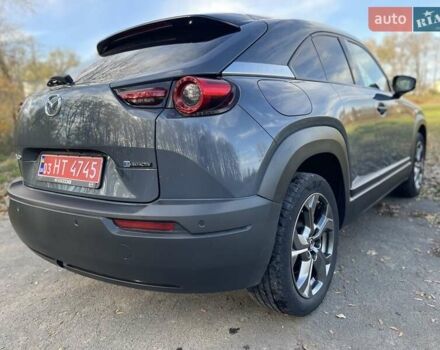 Серый Мазда MX-30, объемом двигателя 0 л и пробегом 58 тыс. км за 14300 $, фото 19 на Automoto.ua