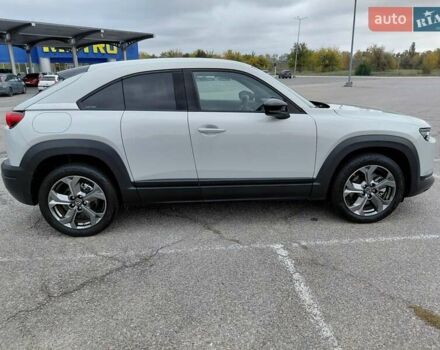 Мазда MX-30 2020 в Днепре (Днепропетровске) на Automoto.ua Серый Мазда MX-30, объемом двигателя 0 л и пробегом 109 тыс. км за 13999 $, фото 6 на Automoto.ua