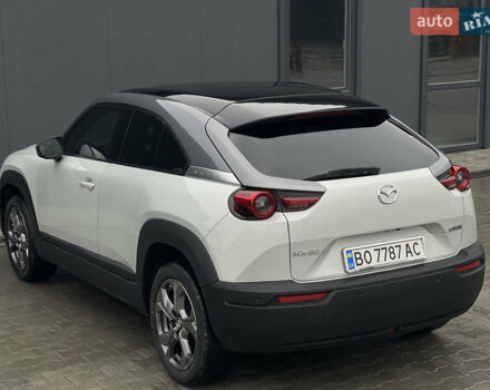 Сірий Мазда MX-30, об'ємом двигуна 0 л та пробігом 42 тис. км за 19500 $, фото 16 на Automoto.ua