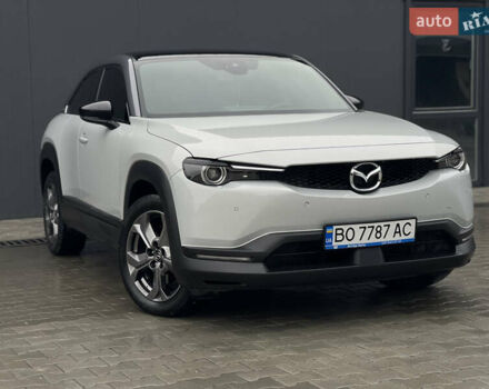 Сірий Мазда MX-30, об'ємом двигуна 0 л та пробігом 42 тис. км за 19500 $, фото 7 на Automoto.ua