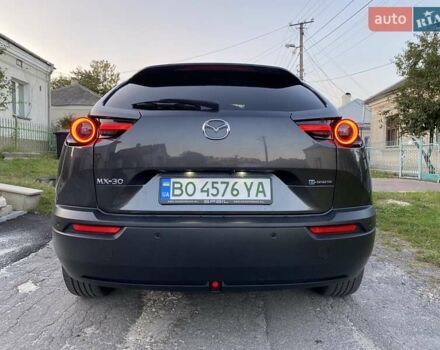 Серый Мазда MX-30, объемом двигателя 0 л и пробегом 69 тыс. км за 16000 $, фото 10 на Automoto.ua