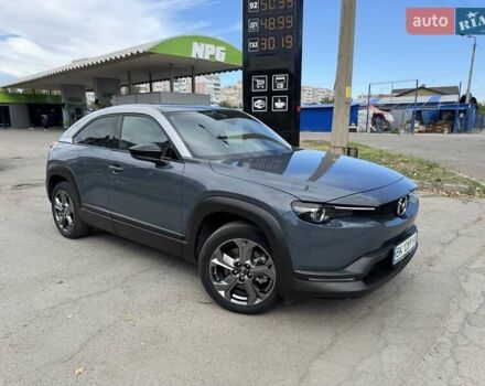 Серый Мазда MX-30, объемом двигателя 0 л и пробегом 24 тыс. км за 16800 $, фото 3 на Automoto.ua