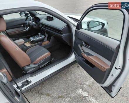 Сірий Мазда MX-30, об'ємом двигуна 0 л та пробігом 109 тис. км за 14000 $, фото 12 на Automoto.ua