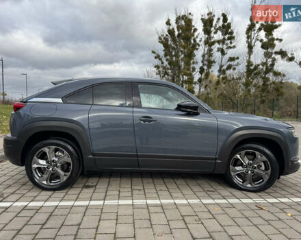 Серый Мазда MX-30, объемом двигателя 0 л и пробегом 43 тыс. км за 14499 $, фото 18 на Automoto.ua