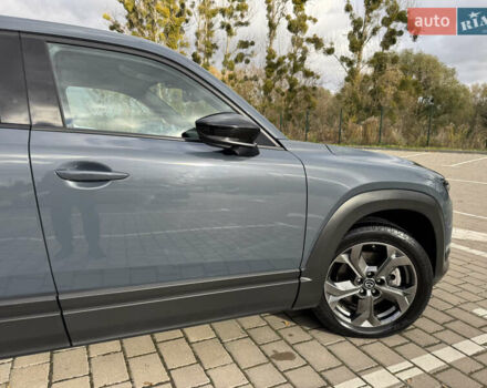 Серый Мазда MX-30, объемом двигателя 0 л и пробегом 43 тыс. км за 14499 $, фото 20 на Automoto.ua