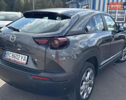 Сірий Мазда MX-30, об'ємом двигуна 0 л та пробігом 87 тис. км за 15100 $, фото 4 на Automoto.ua