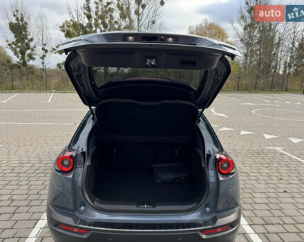 Серый Мазда MX-30, объемом двигателя 0 л и пробегом 43 тыс. км за 14499 $, фото 90 на Automoto.ua