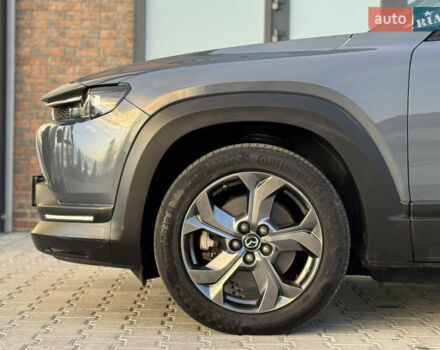 Серый Мазда MX-30, объемом двигателя 0 л и пробегом 89 тыс. км за 13400 $, фото 24 на Automoto.ua