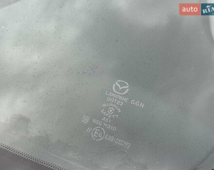 Серый Мазда MX-30, объемом двигателя 0 л и пробегом 43 тыс. км за 14499 $, фото 81 на Automoto.ua