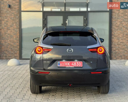 Серый Мазда MX-30, объемом двигателя 0 л и пробегом 89 тыс. км за 13400 $, фото 17 на Automoto.ua