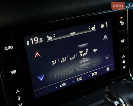 Серый Мазда MX-30, объемом двигателя 0 л и пробегом 89 тыс. км за 13400 $, фото 60 на Automoto.ua